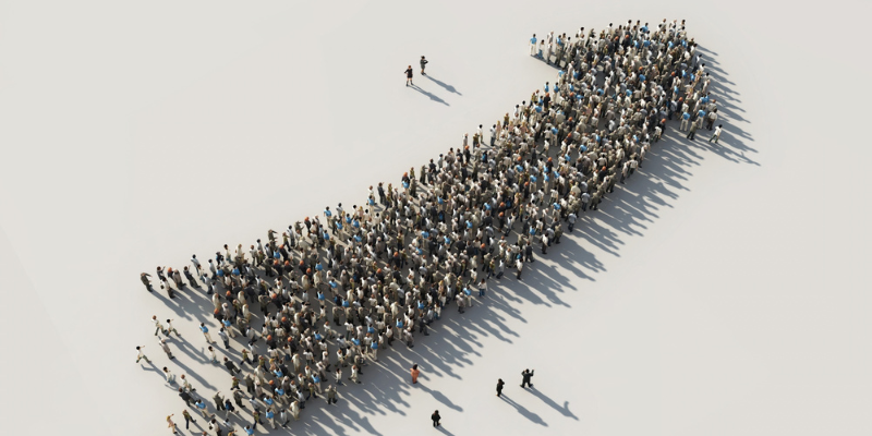 People organized into an arrow shape, illustrating the effect of IT vendor management
